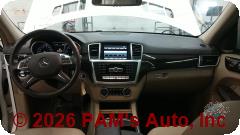 Vehicle photo 14