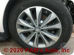 Vehicle photo 9