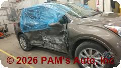 Vehicle photo 3