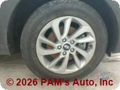 Vehicle photo 9