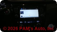 Vehicle photo 13