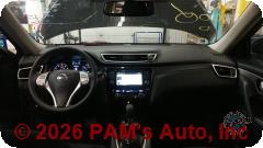Vehicle photo 14