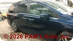 Vehicle photo 3