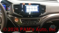 Vehicle photo 13