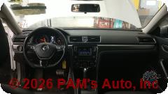 Vehicle photo 14
