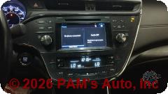 Vehicle photo 13