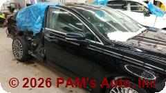 Vehicle photo 3
