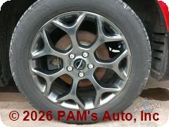 Vehicle photo 9