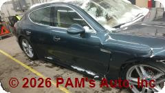 Vehicle photo 3