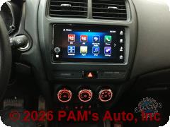 Vehicle photo 13