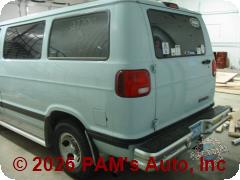 Vehicle photo 3