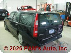 Vehicle photo 3