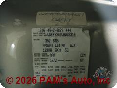 Vehicle photo 6