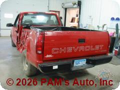 Vehicle photo 3
