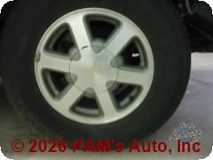 Vehicle photo 5
