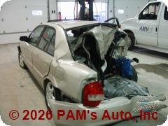 Vehicle photo 3