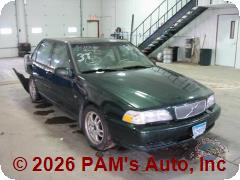 Vehicle photo 2