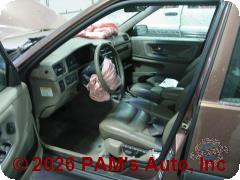 Vehicle photo 6
