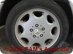 Vehicle photo 5