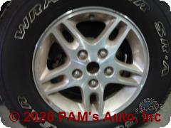 Vehicle photo 5