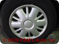 Vehicle photo 7