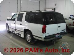 Vehicle photo 3