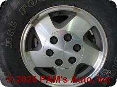 Vehicle photo 6
