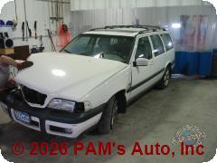 Vehicle photo 1