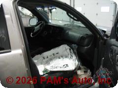 Vehicle photo 5