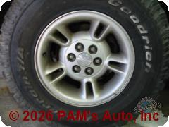 Vehicle photo 7