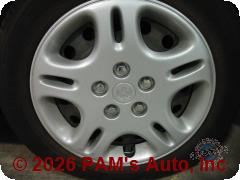 Vehicle photo 5