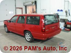 Vehicle photo 3