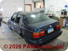 Vehicle photo 3