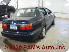 Vehicle photo 4