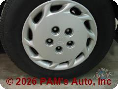 Vehicle photo 5