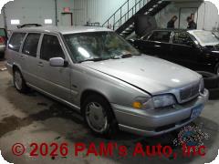 Vehicle photo 2