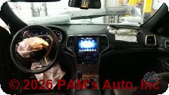 Vehicle photo 14
