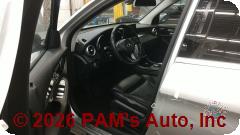 Vehicle photo 10