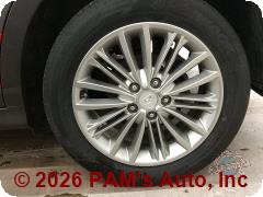 Vehicle photo 9