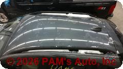 Vehicle photo 8