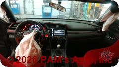 Vehicle photo 14