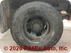 Vehicle photo 9