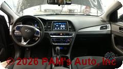 Vehicle photo 14
