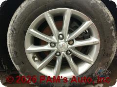 Vehicle photo 9