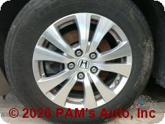 Vehicle photo 9