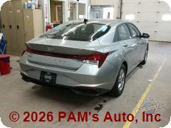 Vehicle photo 5