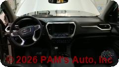 Vehicle photo 14