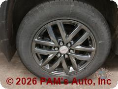 Vehicle photo 9