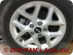 Vehicle photo 9