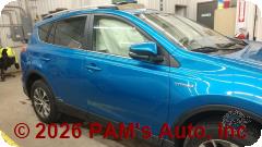 Vehicle photo 3